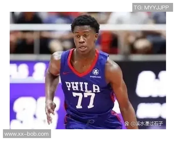 状元弗拉格表现不佳12投仅3中仅得10分7篮板6助攻2抢断1盖帽令人失望